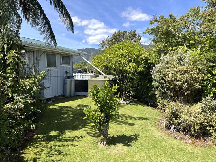 2 Stewart Street Waimangaroa_2