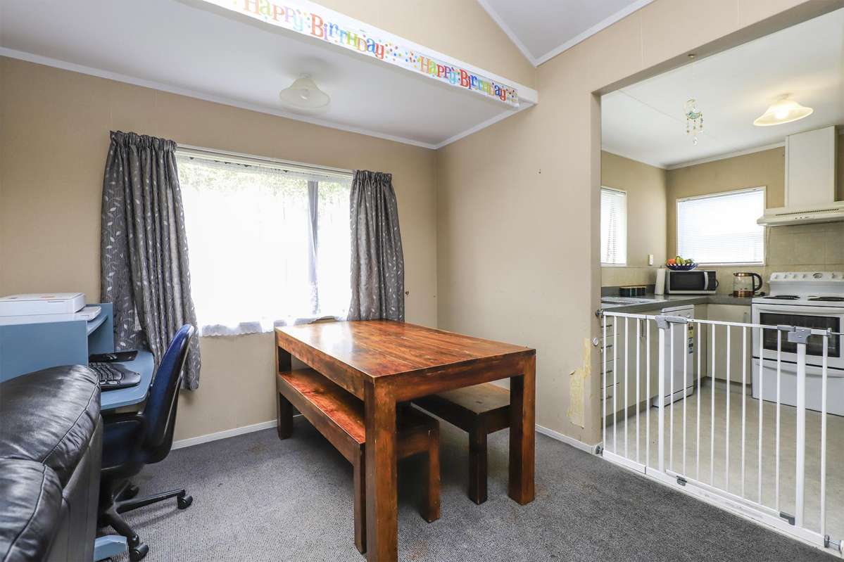 44 Whiting Crescent_1