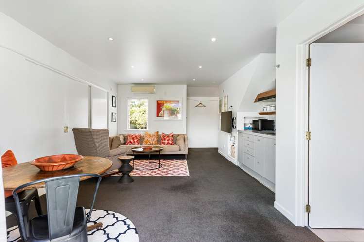 163 Long Drive St Heliers_35