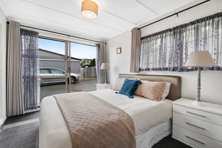 1321 Whangaparaoa Road Army Bay_21