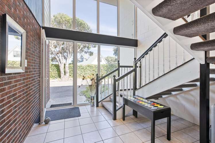 7 Nuhaka Place Paraparaumu Beach_1