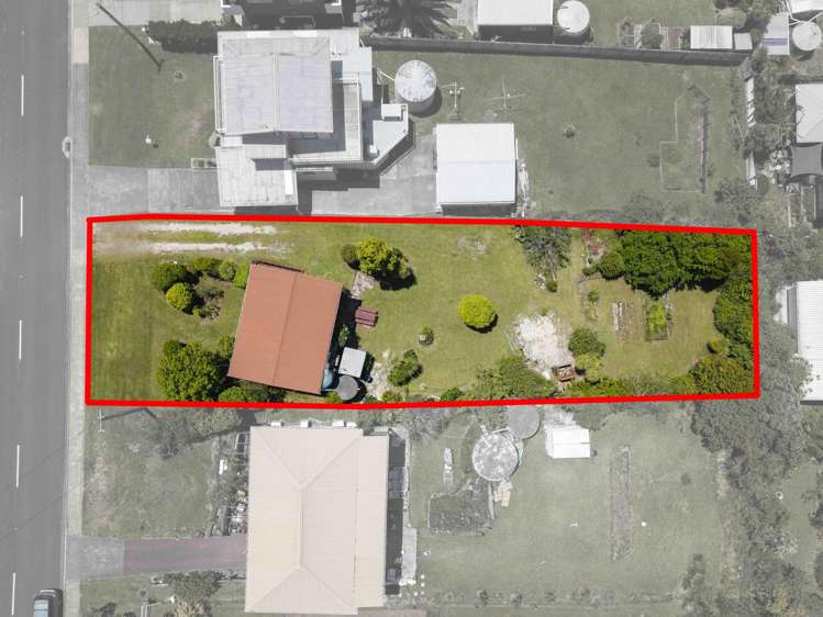 1437 Whangaparaoa Road Army Bay_1