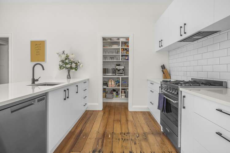 143 Cuba Street Petone_12