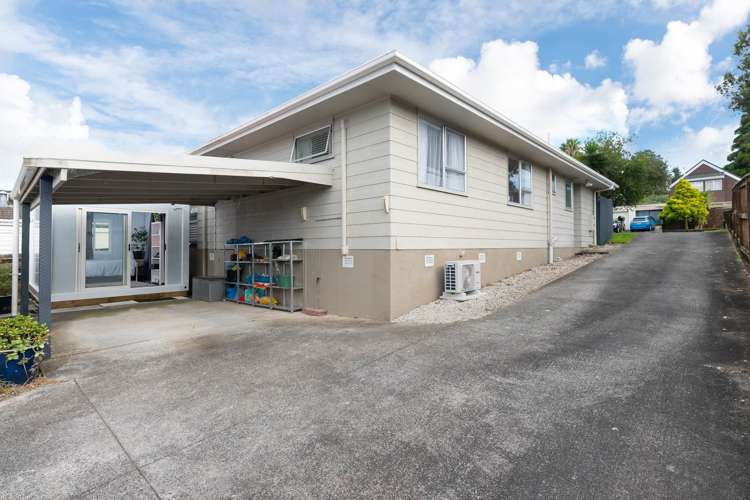 1/20 Lambrown Drive Totara Vale_24