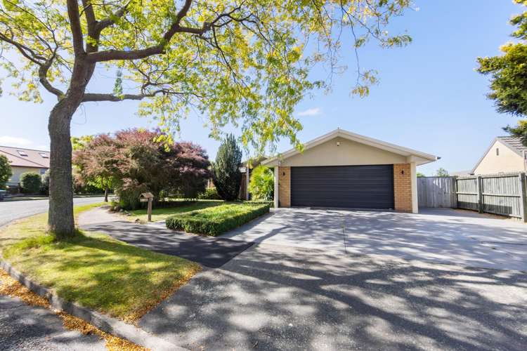 12 Mahuri Street Parklands_28