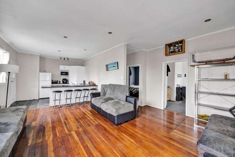 18 Hunter Street Normanby_4