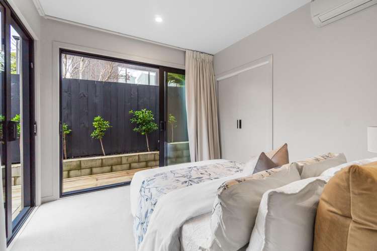 201C Hurstmere Road Takapuna_14