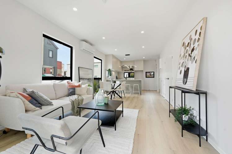 Lot 3/3 Torino Street_2