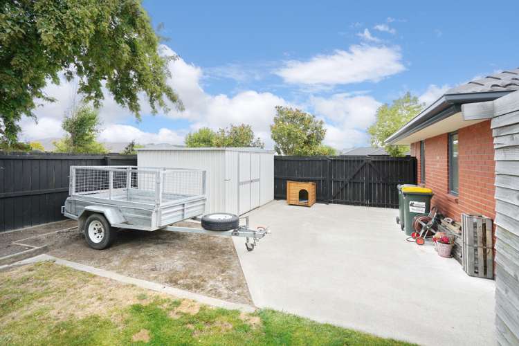 2 Ford Mews Springston_21