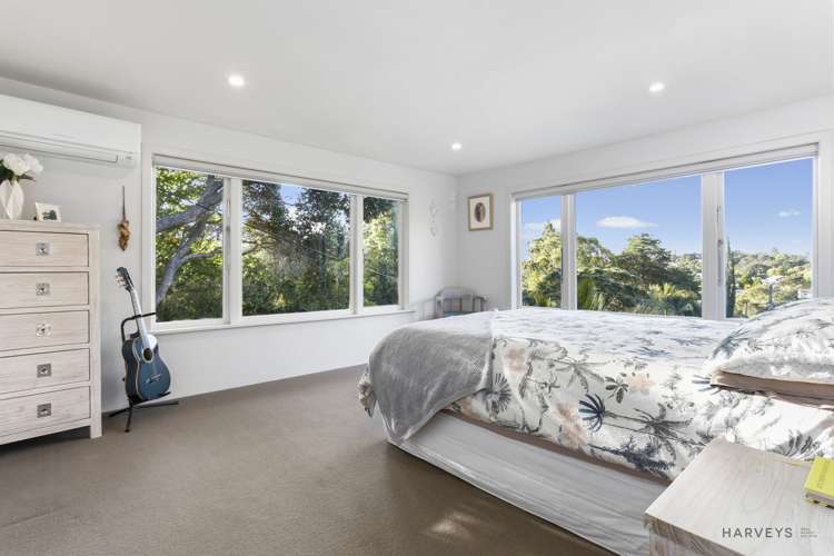 52 Derwent Crescent Titirangi_11