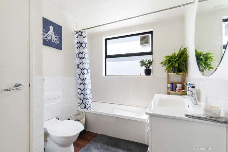 566m Adelaide Road Berhampore_5