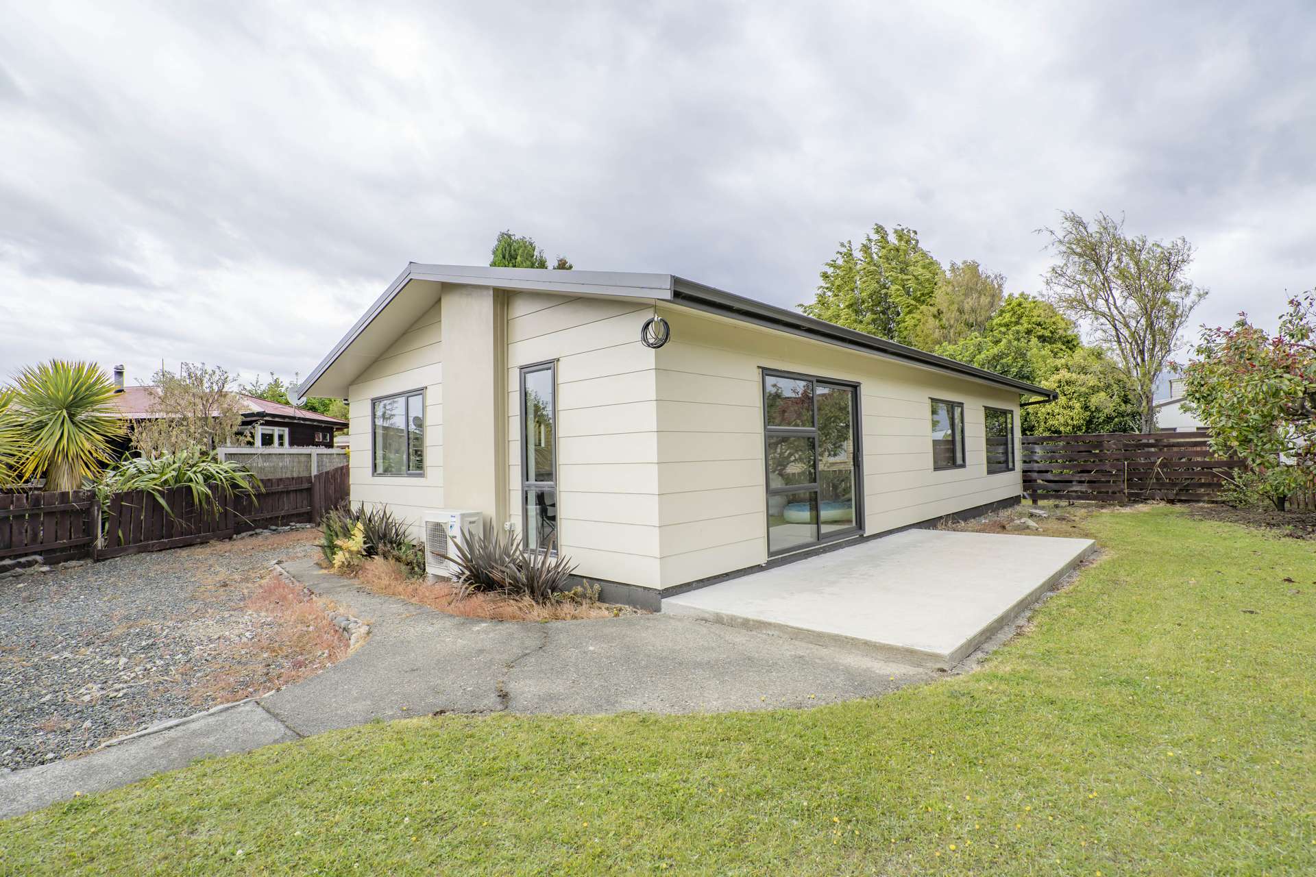 5 Howden Street Te Anau_0