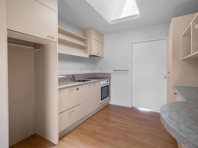 2/19 Tancred Street Ashburton_3