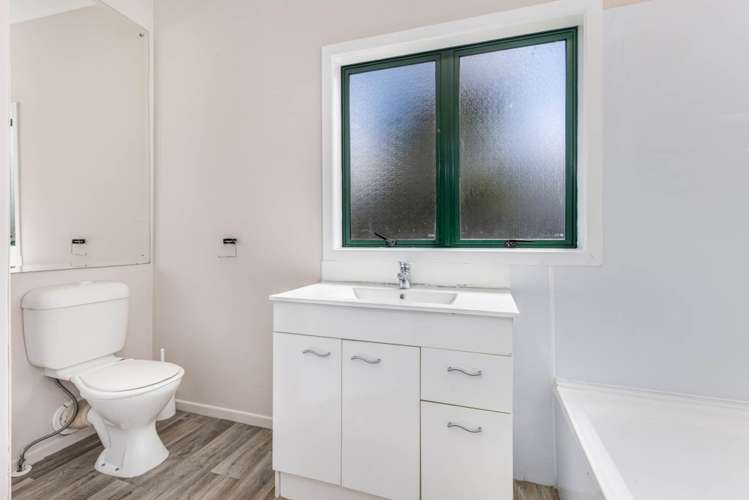 10 James Road Manurewa_17