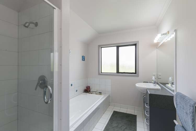 10 Landsdowne Terrace Karori_9