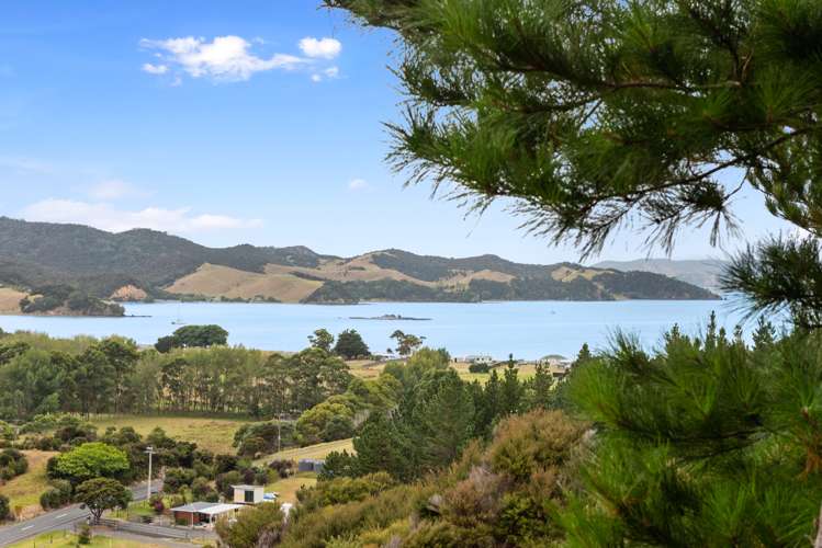 638 Whangaruru North Road Russell Surrounds_10