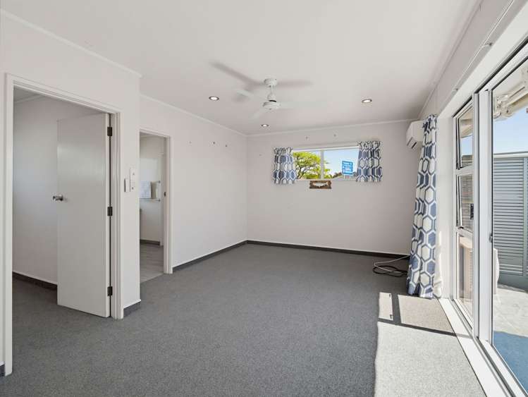 21/376 Kennedy Road Napier South_6