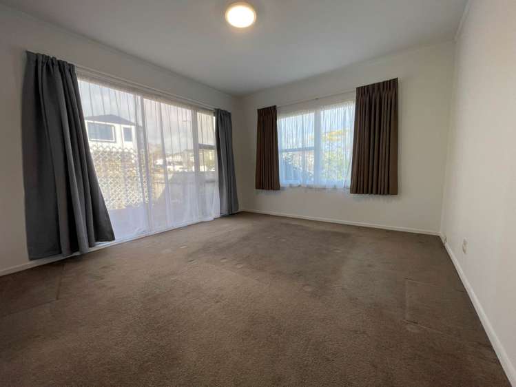 8 Malvina Place Bucklands Beach_26