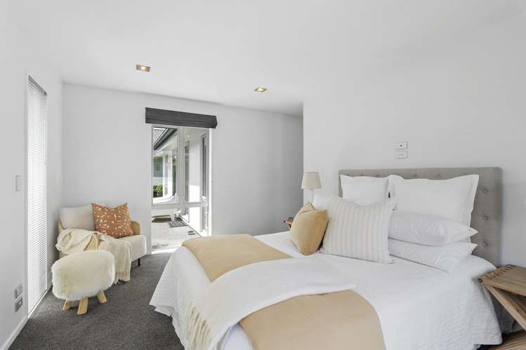 5 Millpond Place Parklands_17