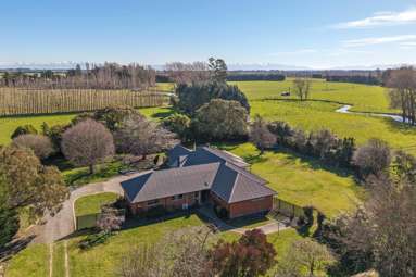 554 Boundary Creek Road_1
