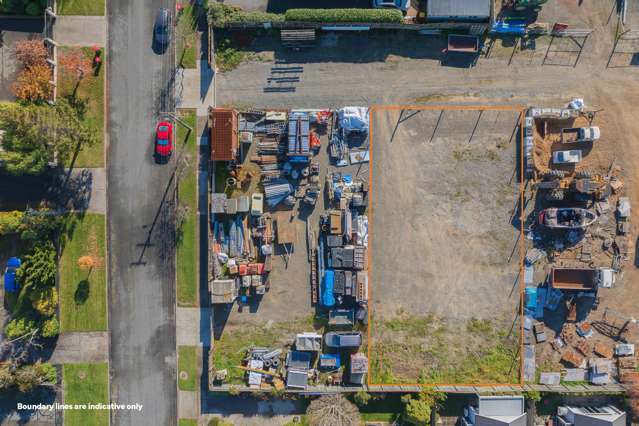 Central & Secure: 725sqm Industrial Yard