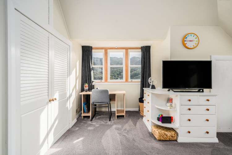 28 Handyside Street Tawa_18