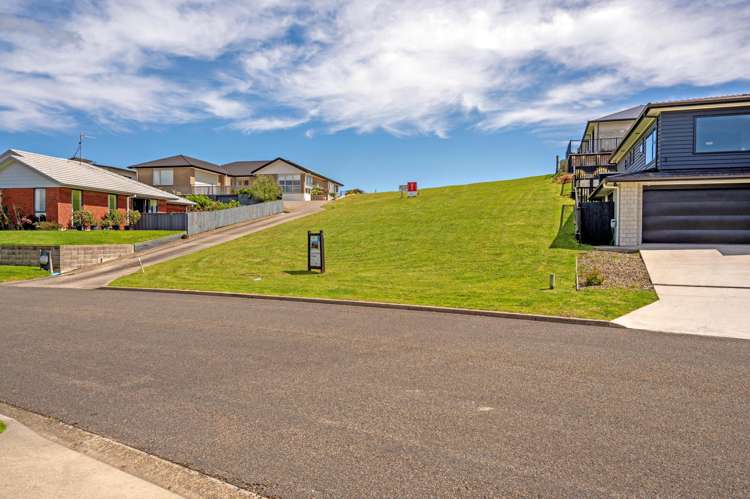 41 Omega Place Coastlands_8