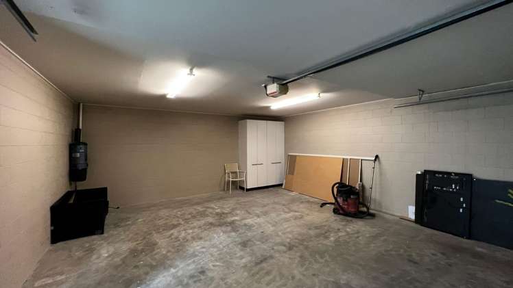  A/22 Loop Road Kelvin Heights_12