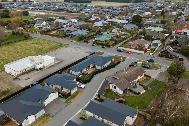 2 Olearia Lane Woodend_36