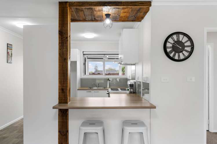 2/167 Shirley Road_4