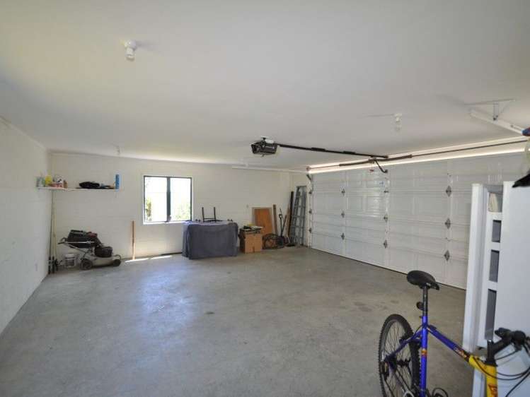 110 The Yardarm Pauanui_17