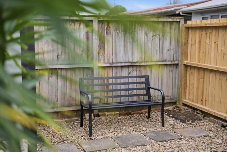 1/23 Aranui Road Mount Wellington_17