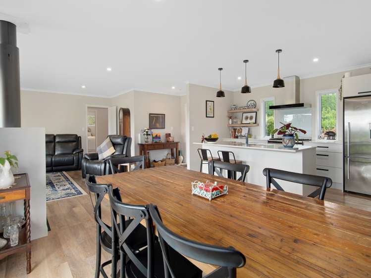 30a Thompsons Track Aongatete_13