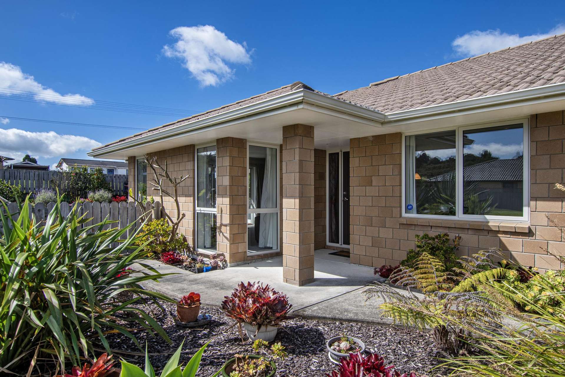 57 North Crest Drive Onerahi_0