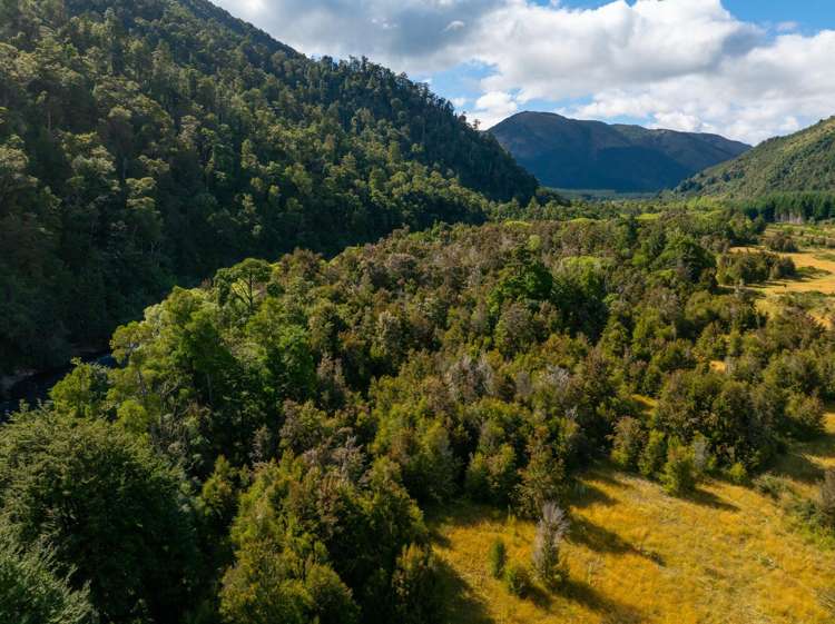 101 Gowan Valley Road Gowanbridge_13