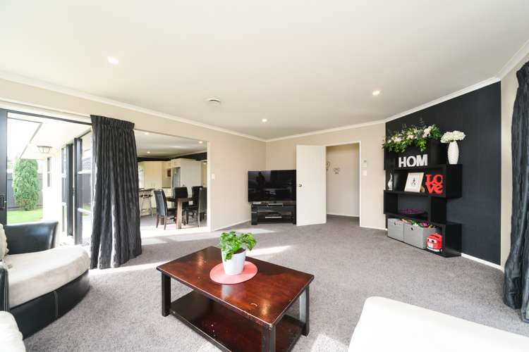 6 Nevada Way Kelvin Grove_12