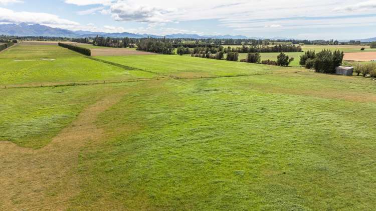 69 High Street Hawarden_11