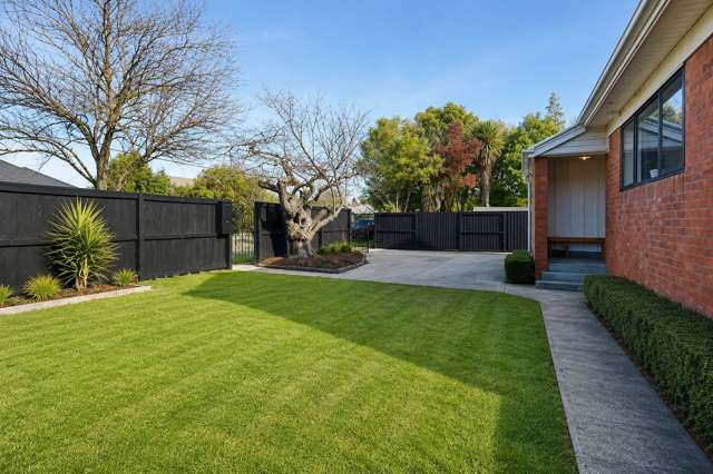 17 Achilles Street Burwood_2