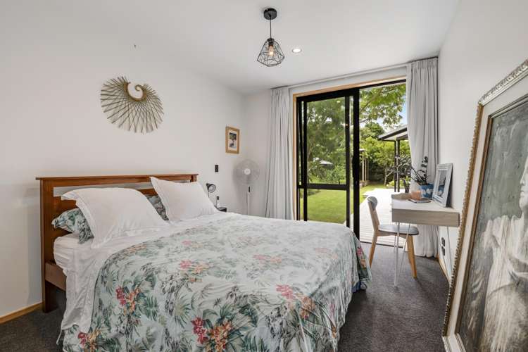 59 The Circle Manly_18