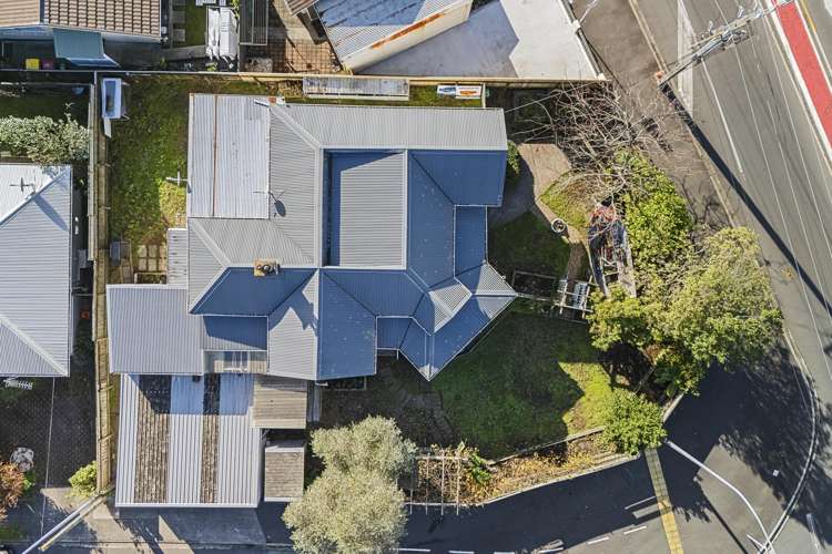 200 Tukapa Street Westown_24