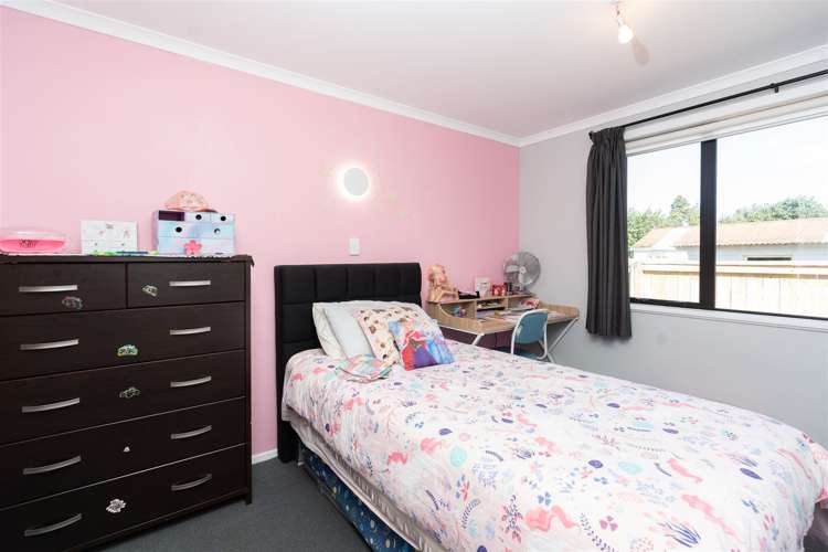 42 Montgomery Crescent Bader_7