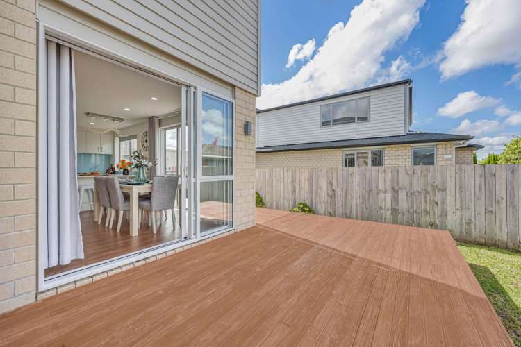 19 Woodford Avenue Henderson_11