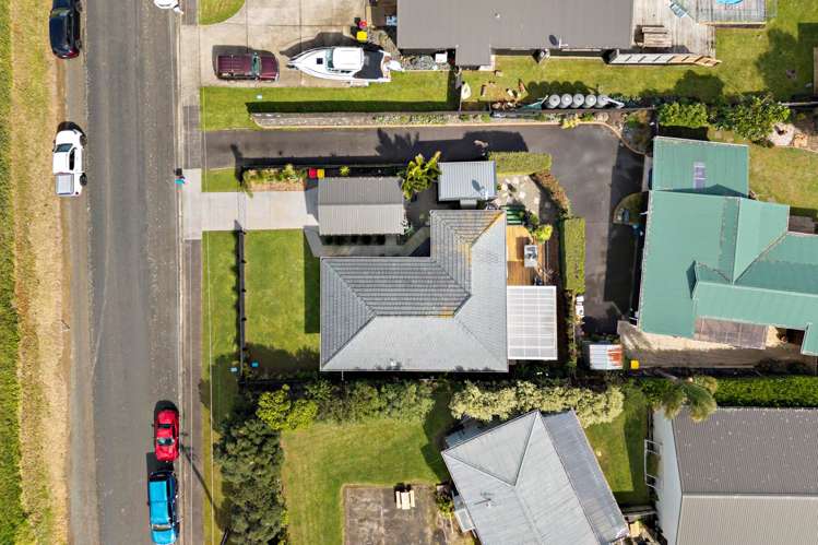 76A Wharf Road Clarks Beach_38