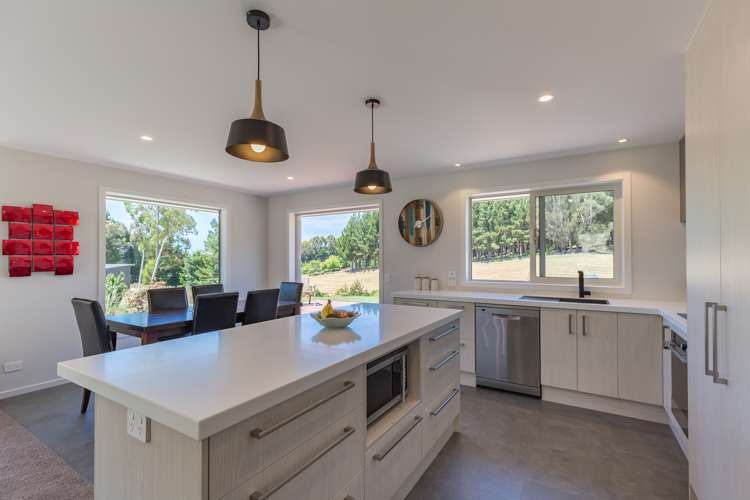 113 Redvale Road Redwood Valley_4