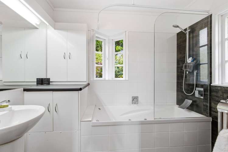 92 Amritsar Street Khandallah_9