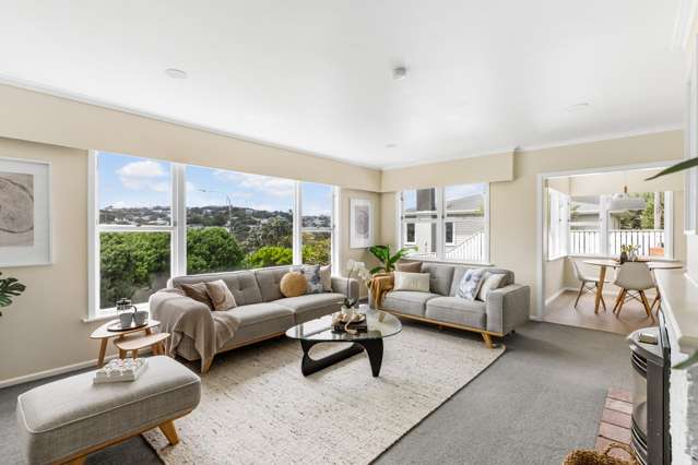 45 Bracken Road Paparangi_2