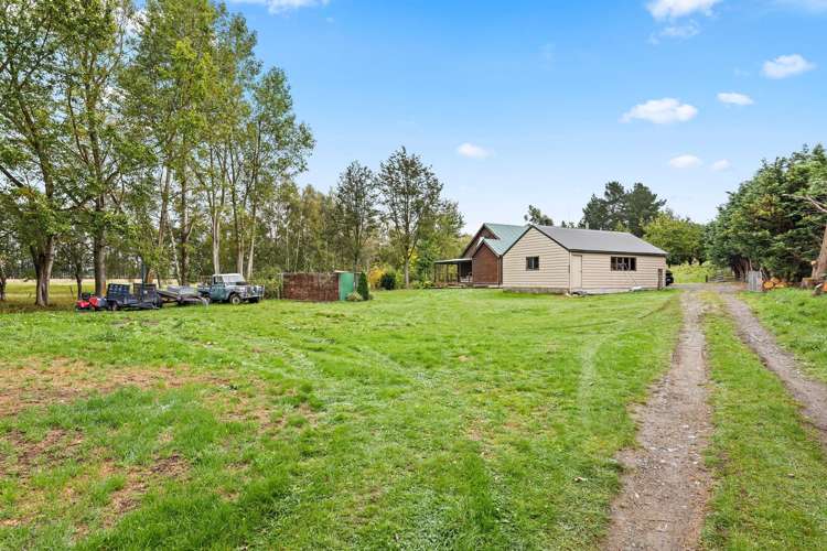 87 Bush Road Oxford_24