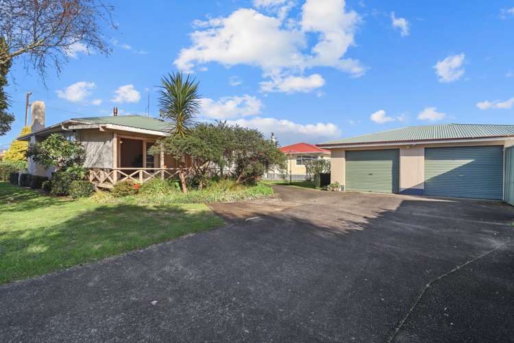 64 Beach Road Katikati_1