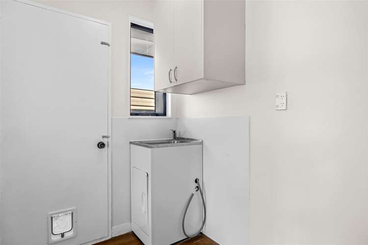 2/33 Tower Street Hornby_9