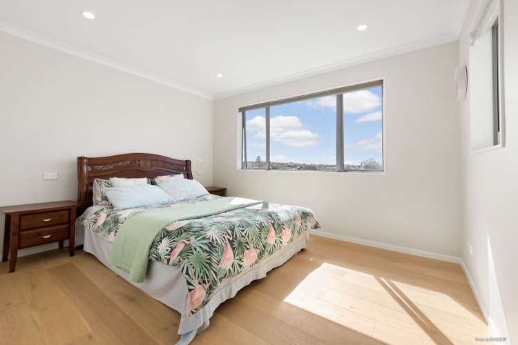 9a Serrata Place Browns Bay_13